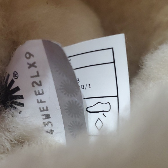 Ugg tall chestnut - Picture 7 of 7